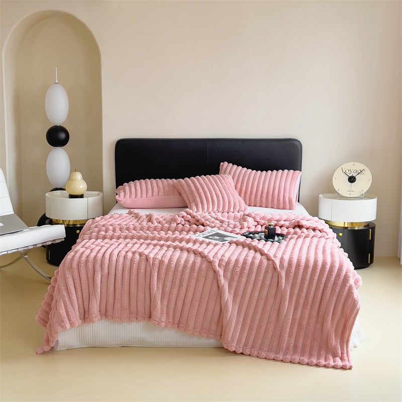 Rabbit Plush Blanket Flannel Blanket Coral Fleece Office Nap Blanket Gift Blanket Thickened Air Conditioning Blanket - Image 1